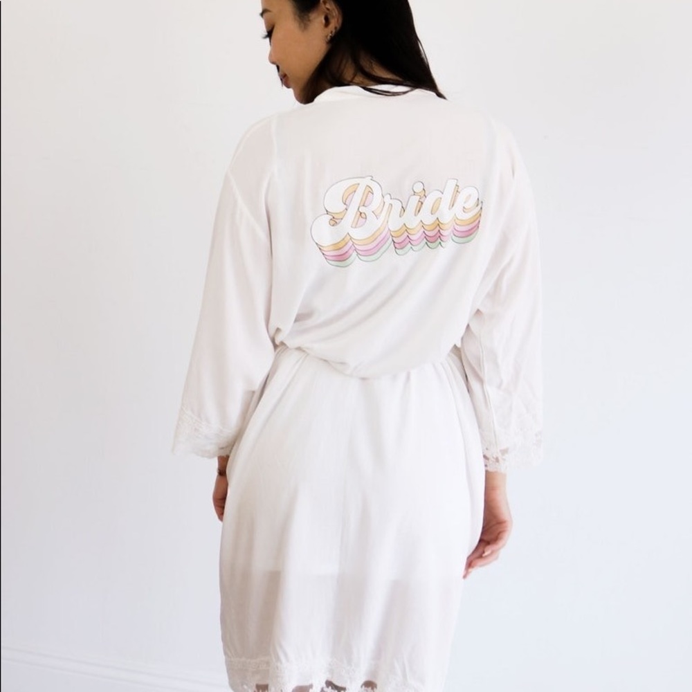 Retro Bride Robe & Matching Pouch - never used/opened! - Picture 4 of 6